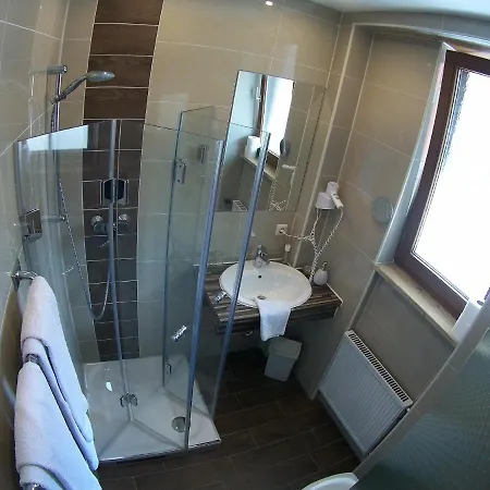 Hotel Rothsee 3*