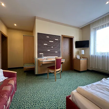 Rothsee 3*