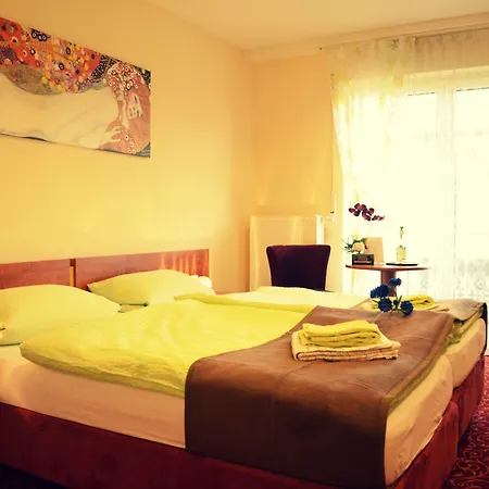 Rothsee Otel