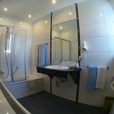 Rothsee 3*